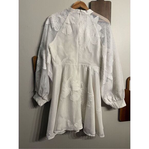 Anthropologie Mare Mare Off White Embroidered Floral Netted Mini Dress Medium - Picture 2 of 9